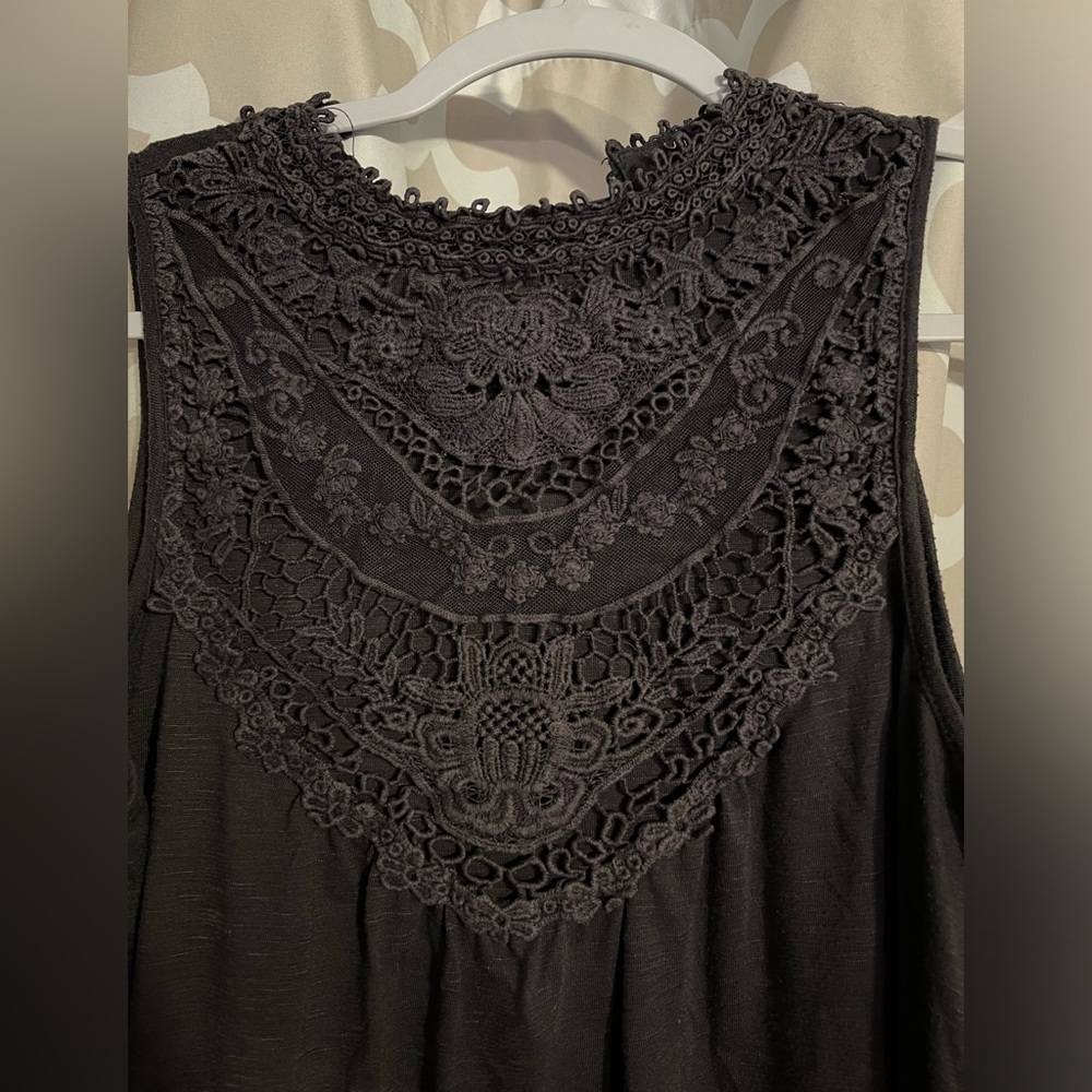 Women’s sleeveless Taylor&Sage dark gray Medium tank top